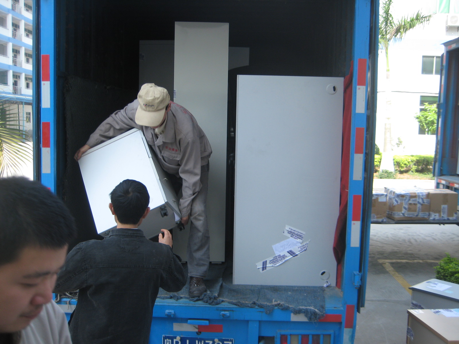 ��ݸ�����ҹ�˾